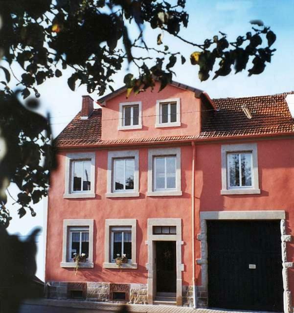 Appartement Gaestehaus Stadtmitte à Merzig Extérieur photo